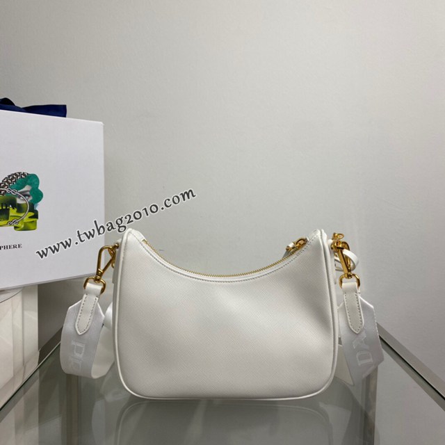 Prada專櫃爆款升級版baokuanqnylon Hobo手拎腋下包 1BH204 普拉達白色原廠十字紋皮包 csp1074